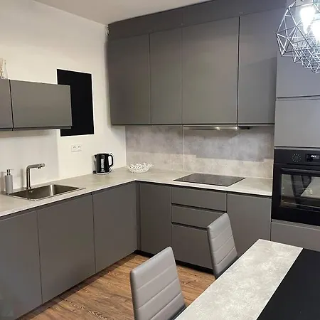 Y&y Lejlighed Bratislava