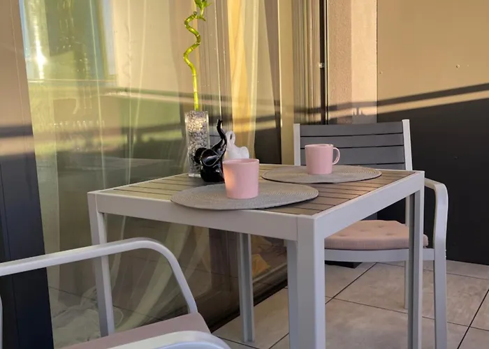 Y&y Apartman *