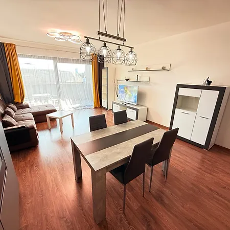 Apartman Y&y *